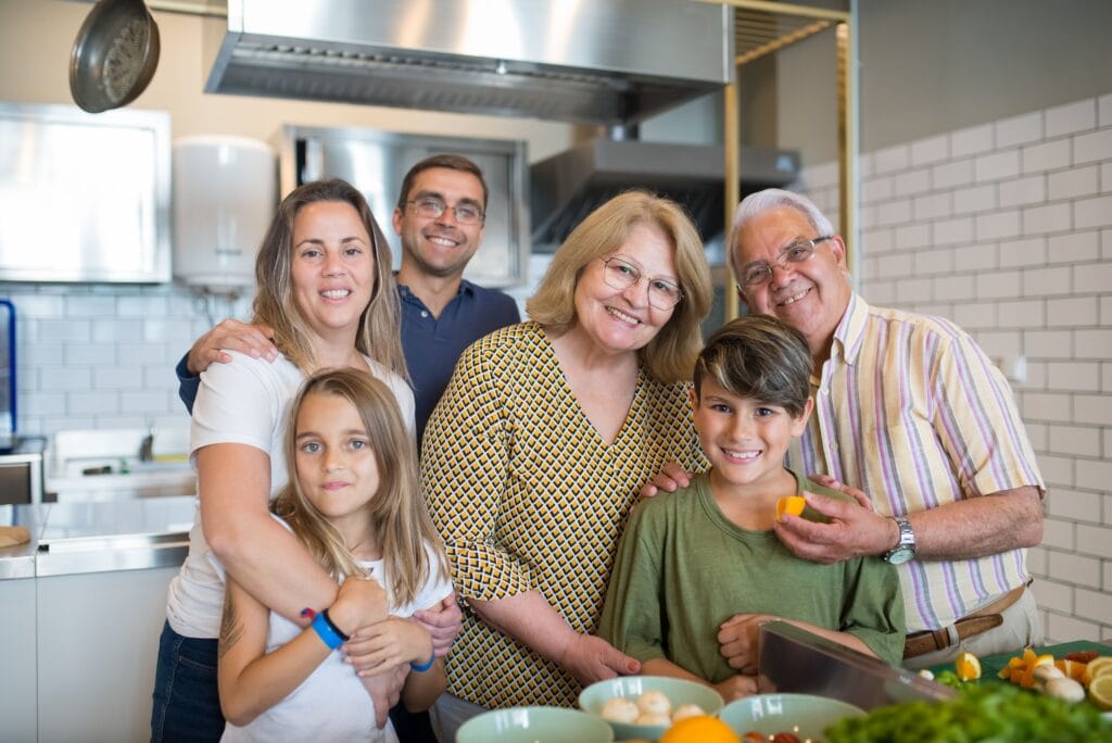 Meal prep para família: potes de comida organizados pra semana