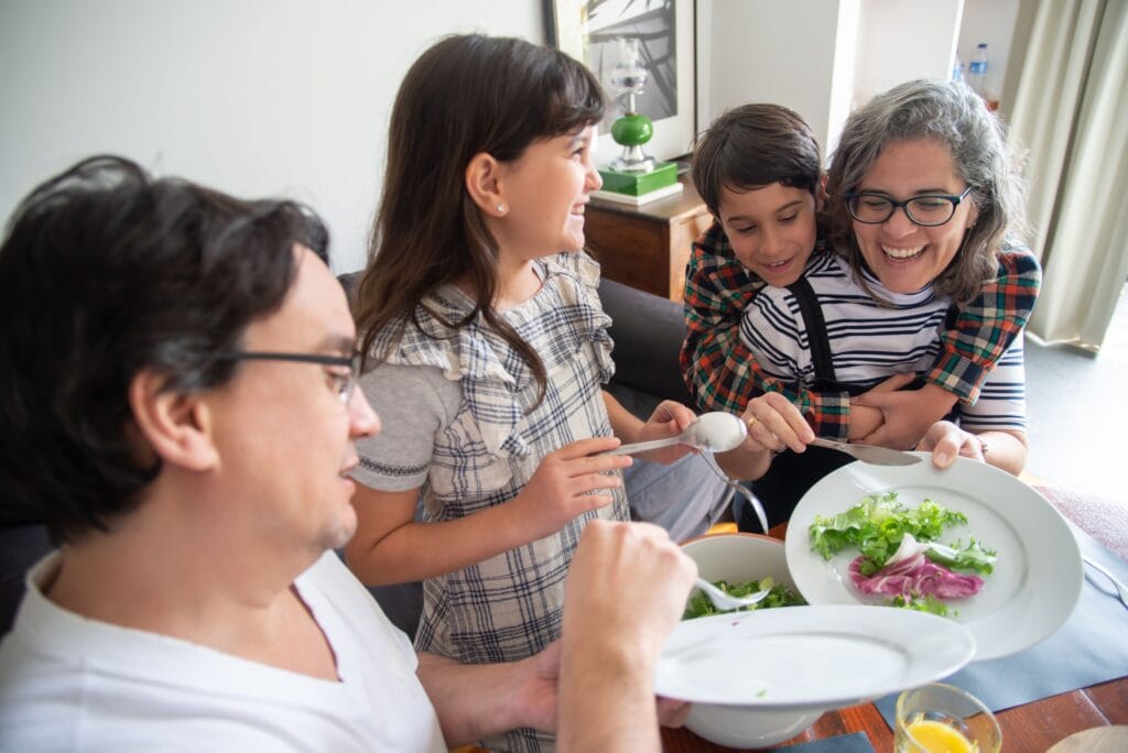Hábitos Saudáveis pra Praticar em Família"